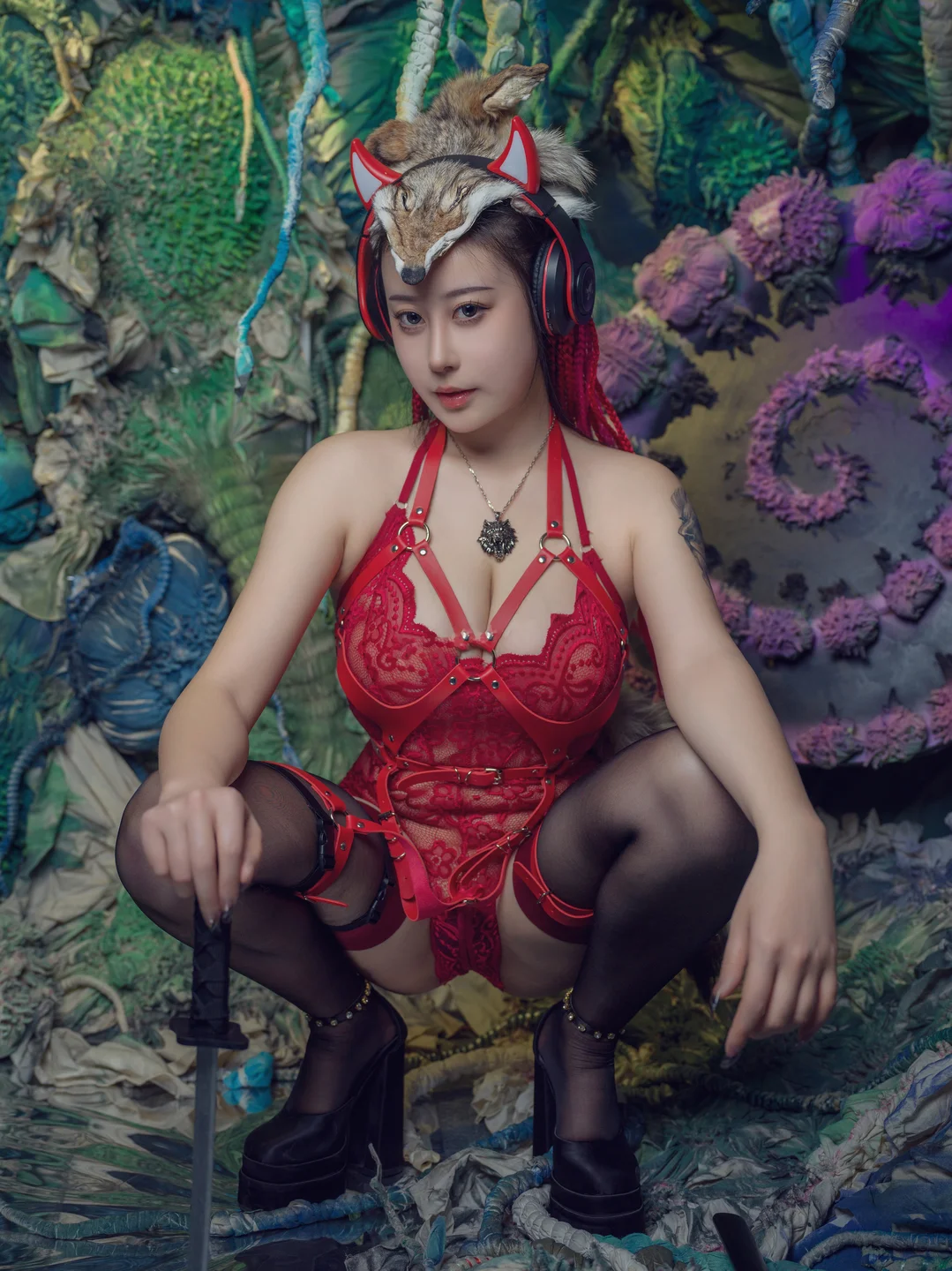 奈汐酱nice - No.110 猎狼女 [47P,1V-994MB] tg@simisebaisi 【丝足阁】010.webp